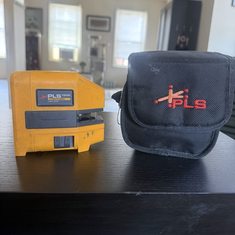 Fluke PLS 180 Red Self-Leveling Cross Line Laser Level w/ Carrying Case Tested